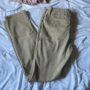 Size 4 super stretch American eagle khaki